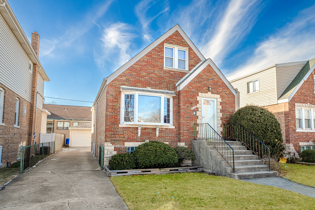 10904 S Homan Avenue Property Photo