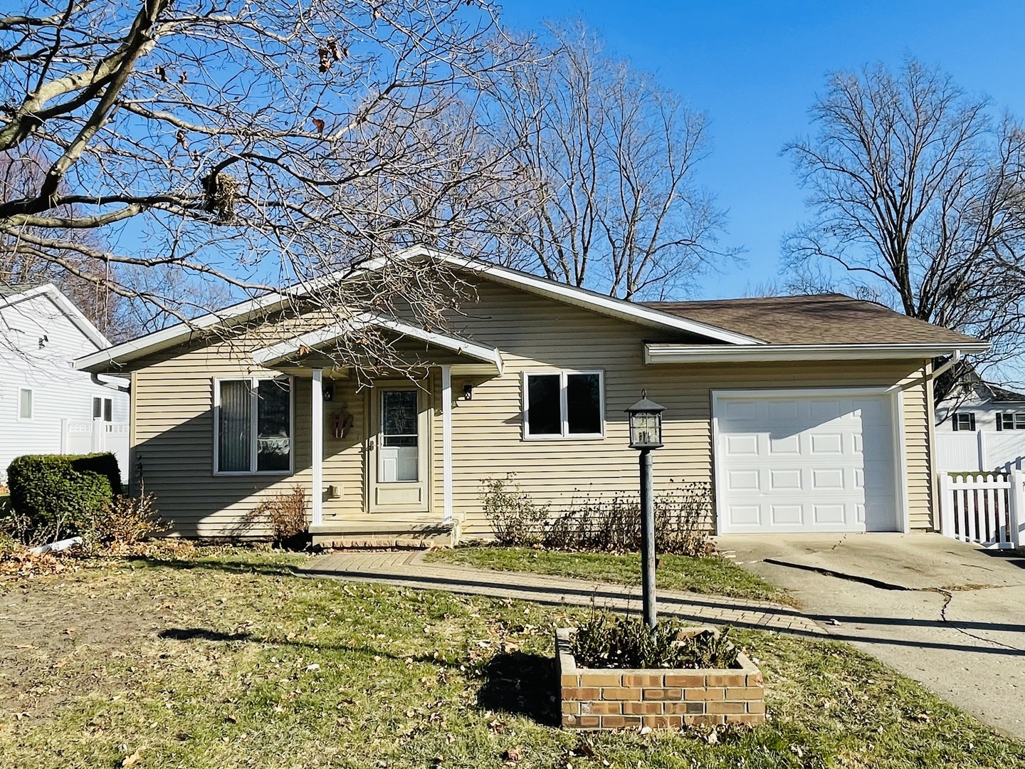 134 S Lincoln Street Property Photo