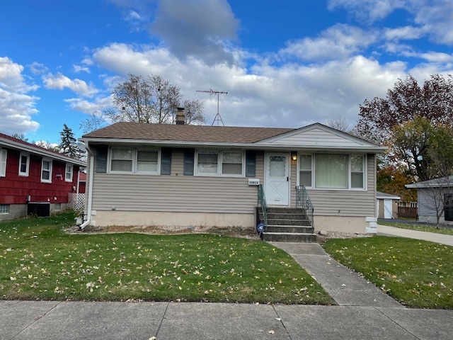 18813 Henry Street Property Photo