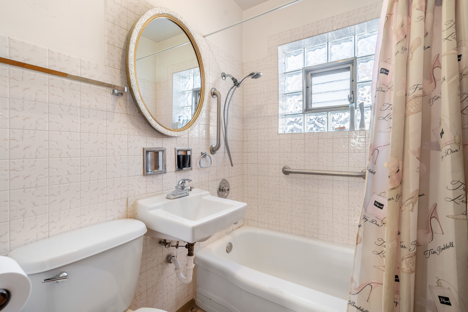 2225 Elm Street Property Photo 10