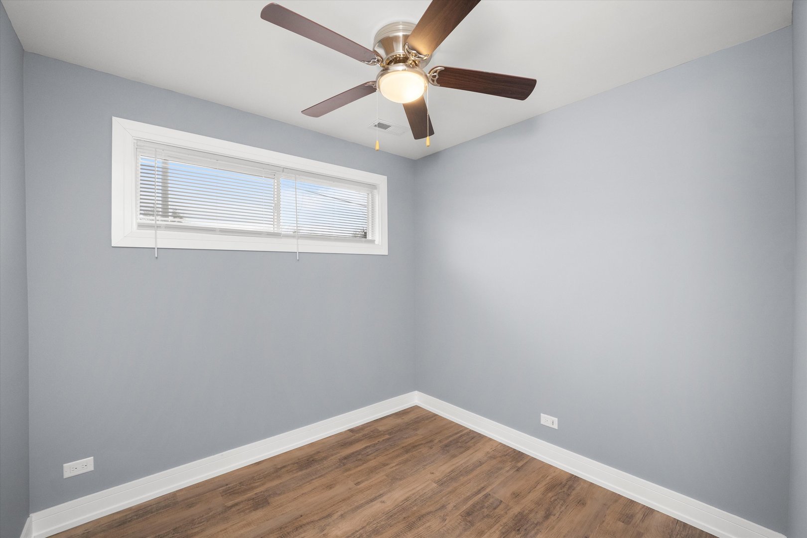 14619 Minerva Avenue Property Photo 15