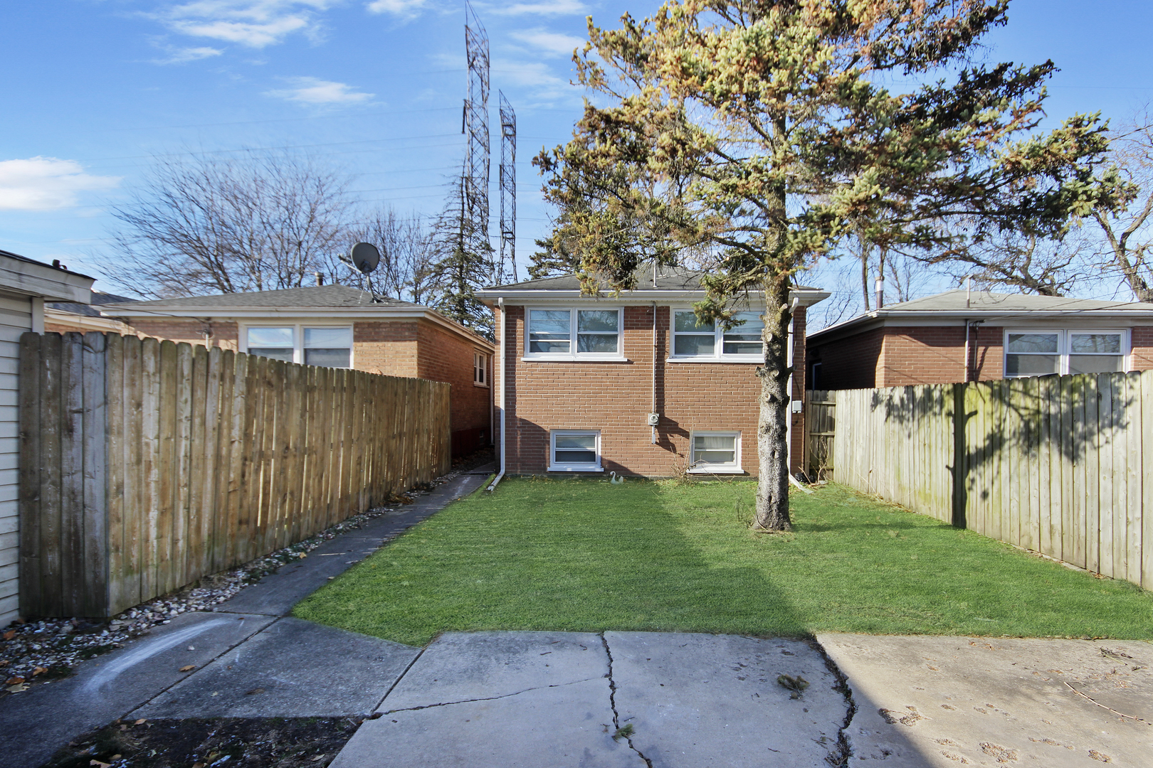 13141 S Green Bay Avenue Property Photo 13