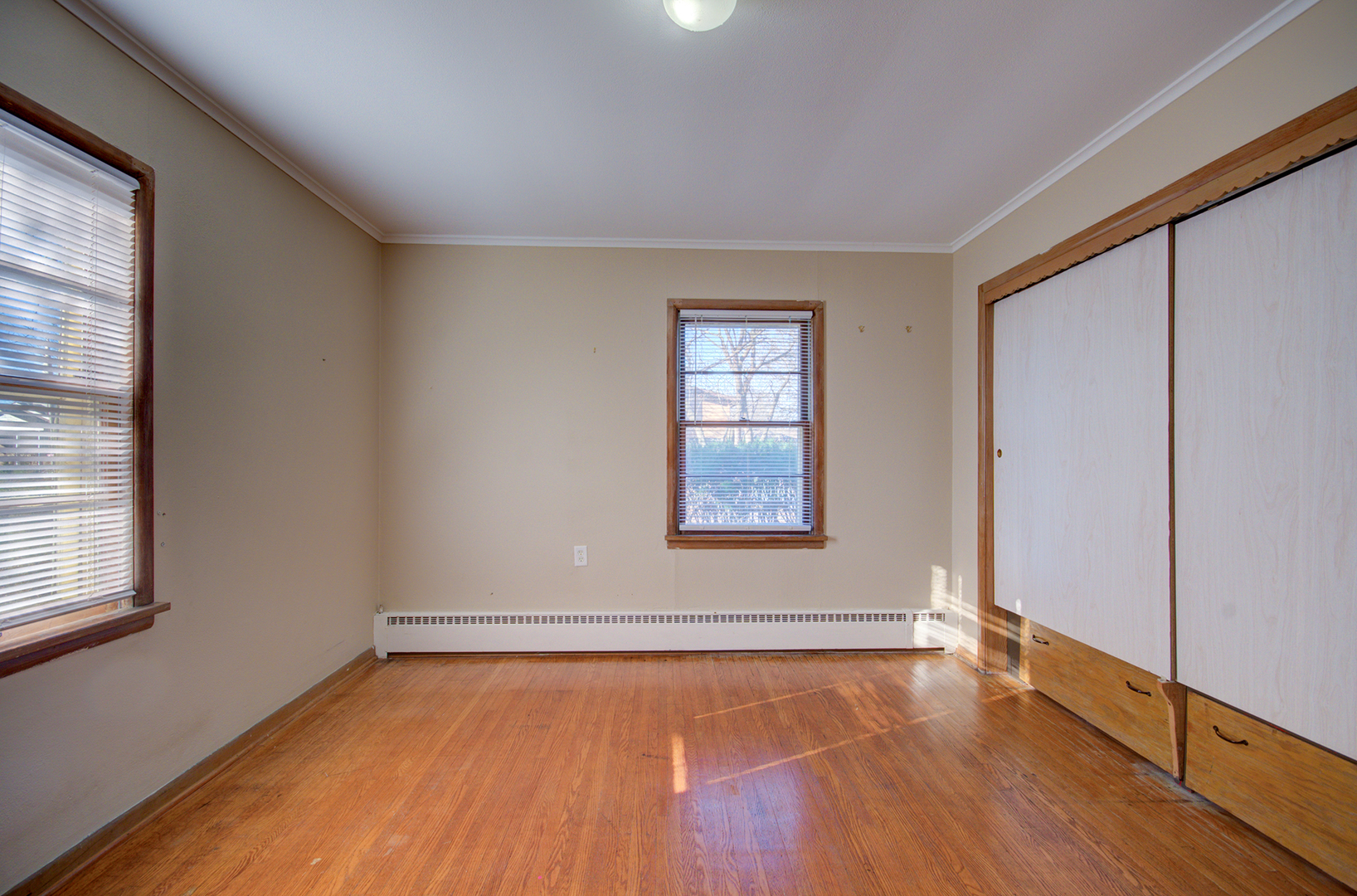 654 Springfield Avenue Property Photo 8