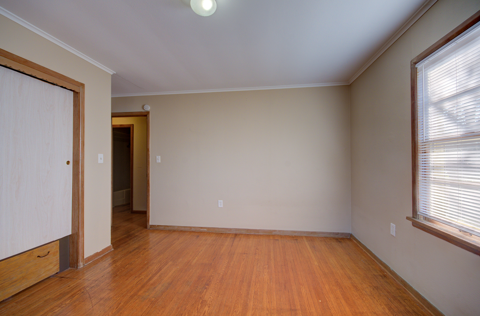 654 Springfield Avenue Property Photo 9