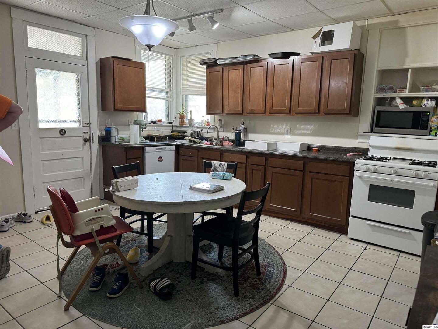 2700 Harrison Property Photo 5