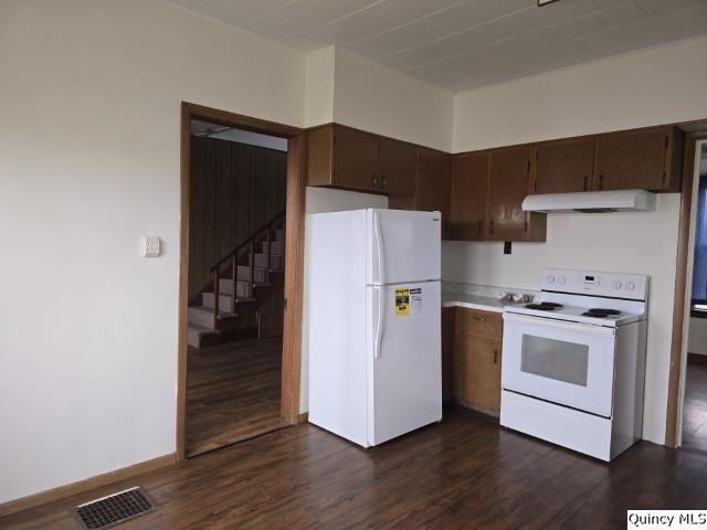 2525 N County Road 2750 Property Photo 2