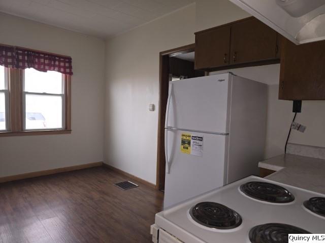 2525 N County Road 2750 Property Photo 3