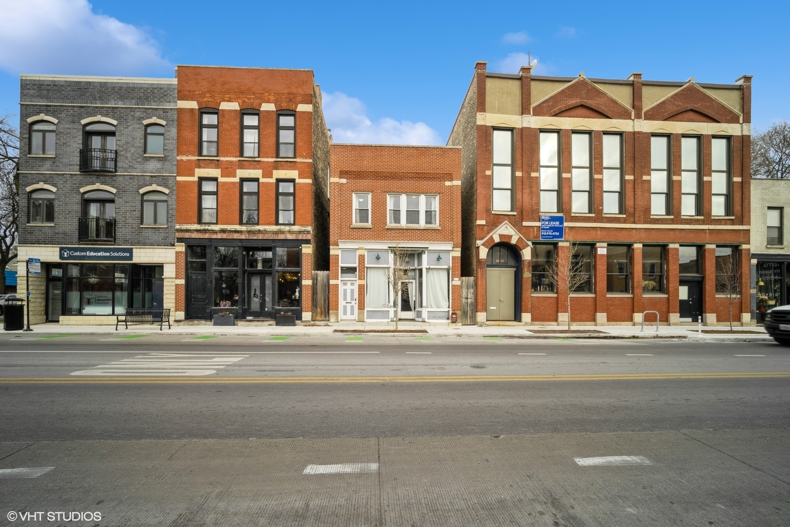 2254 W Grand Avenue Property Photo 1