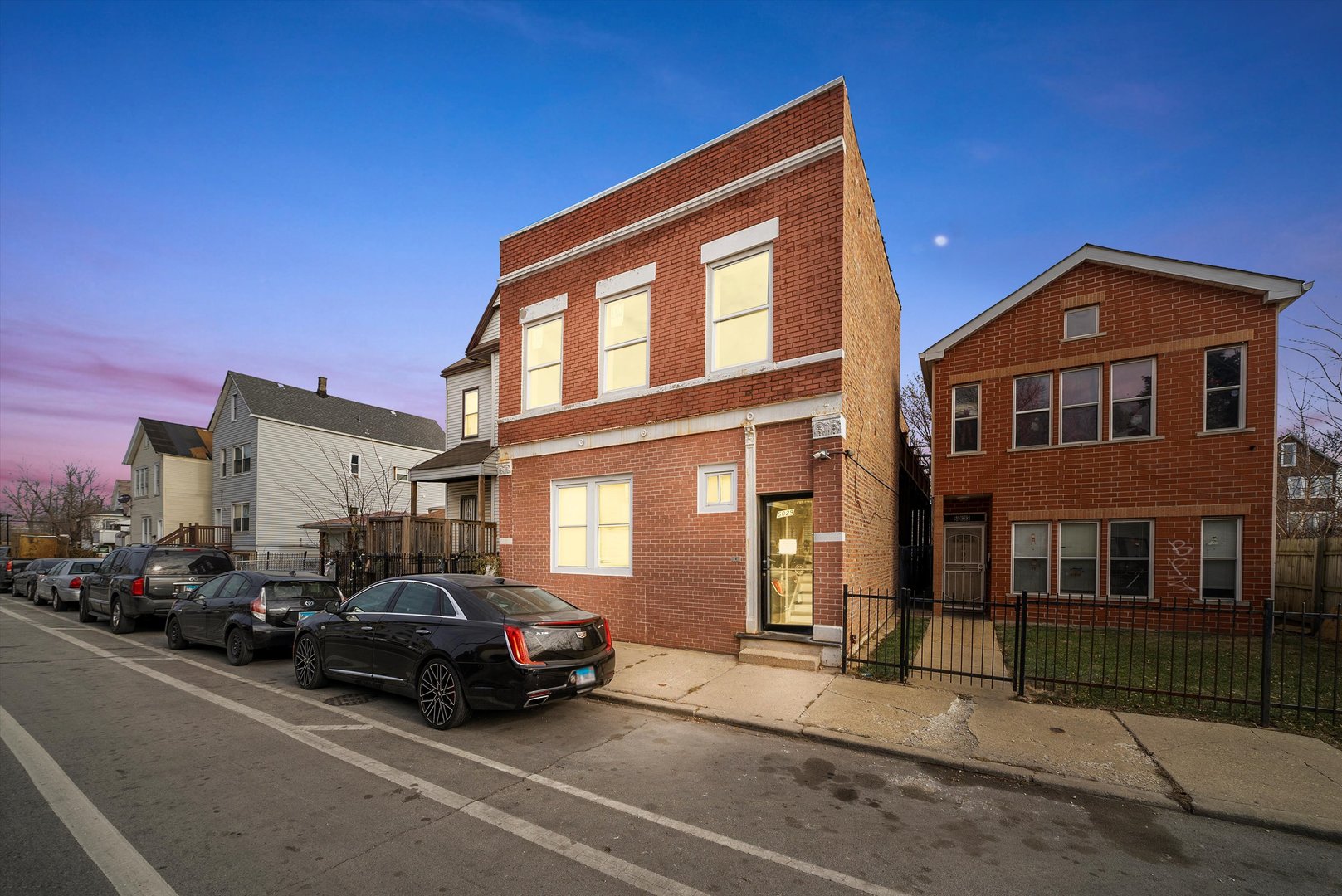 5029 S Racine Avenue Property Photo 1