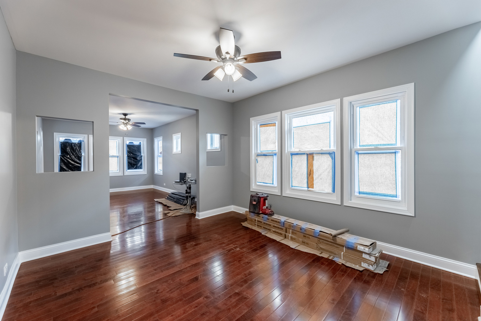 4831 W Walton Street Property Photo 5