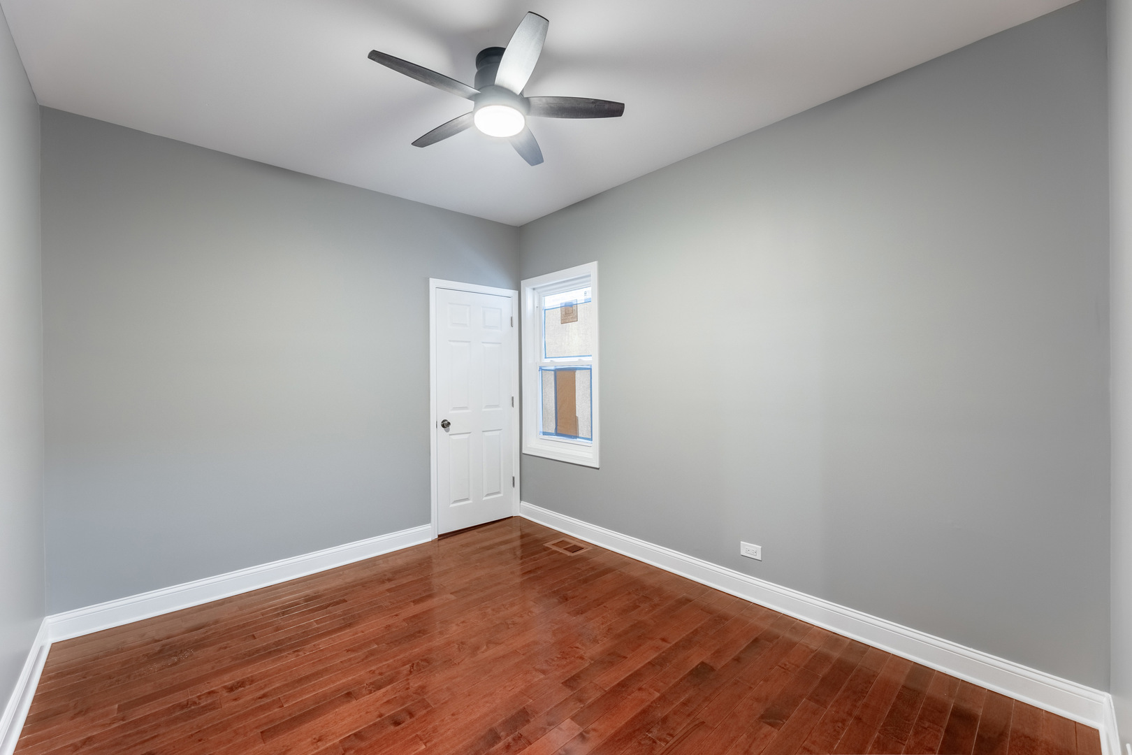 4831 W Walton Street Property Photo 11