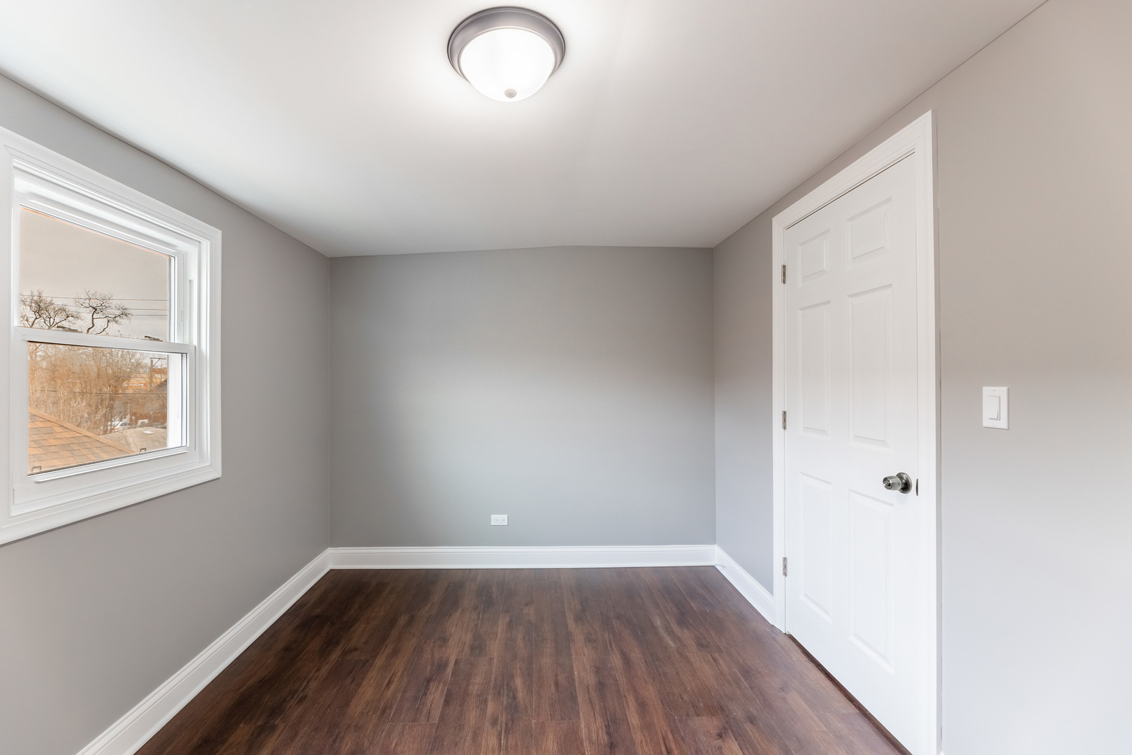 4831 W Walton Street Property Photo 17