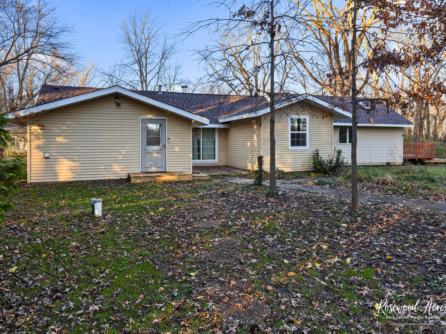 12777 E Metcalf Avenue Property Photo