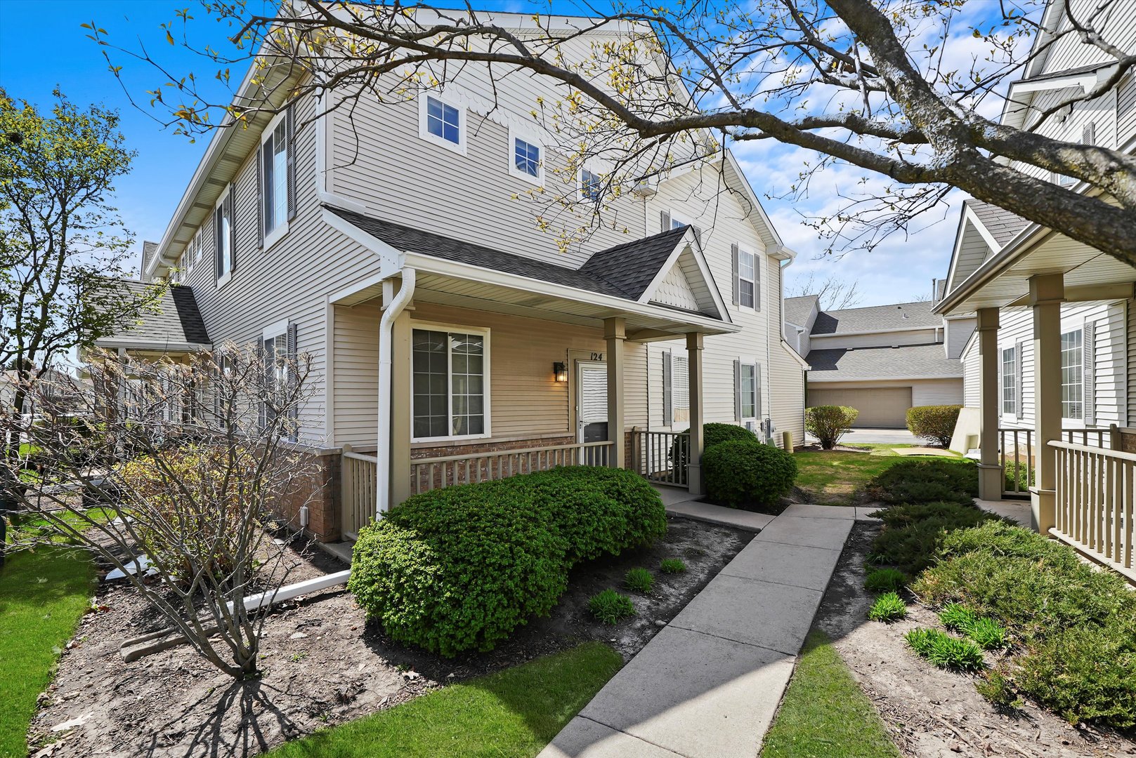 124 Yarrow Court Property Photo