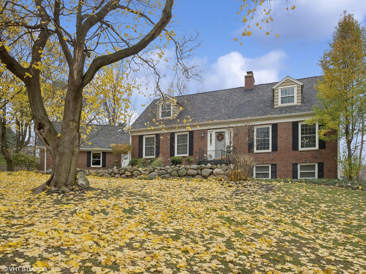 36w780 Binnie Road Property Photo