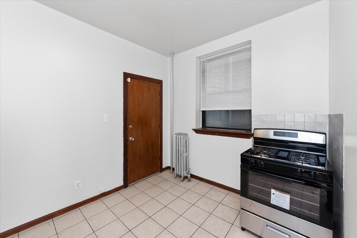 6216 S Dorchester Avenue 2w Property Photo 2