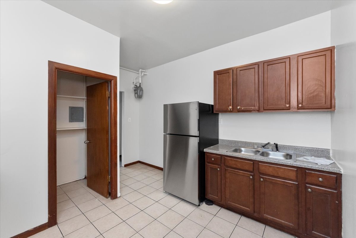 6216 S Dorchester Avenue 2w Property Photo 3