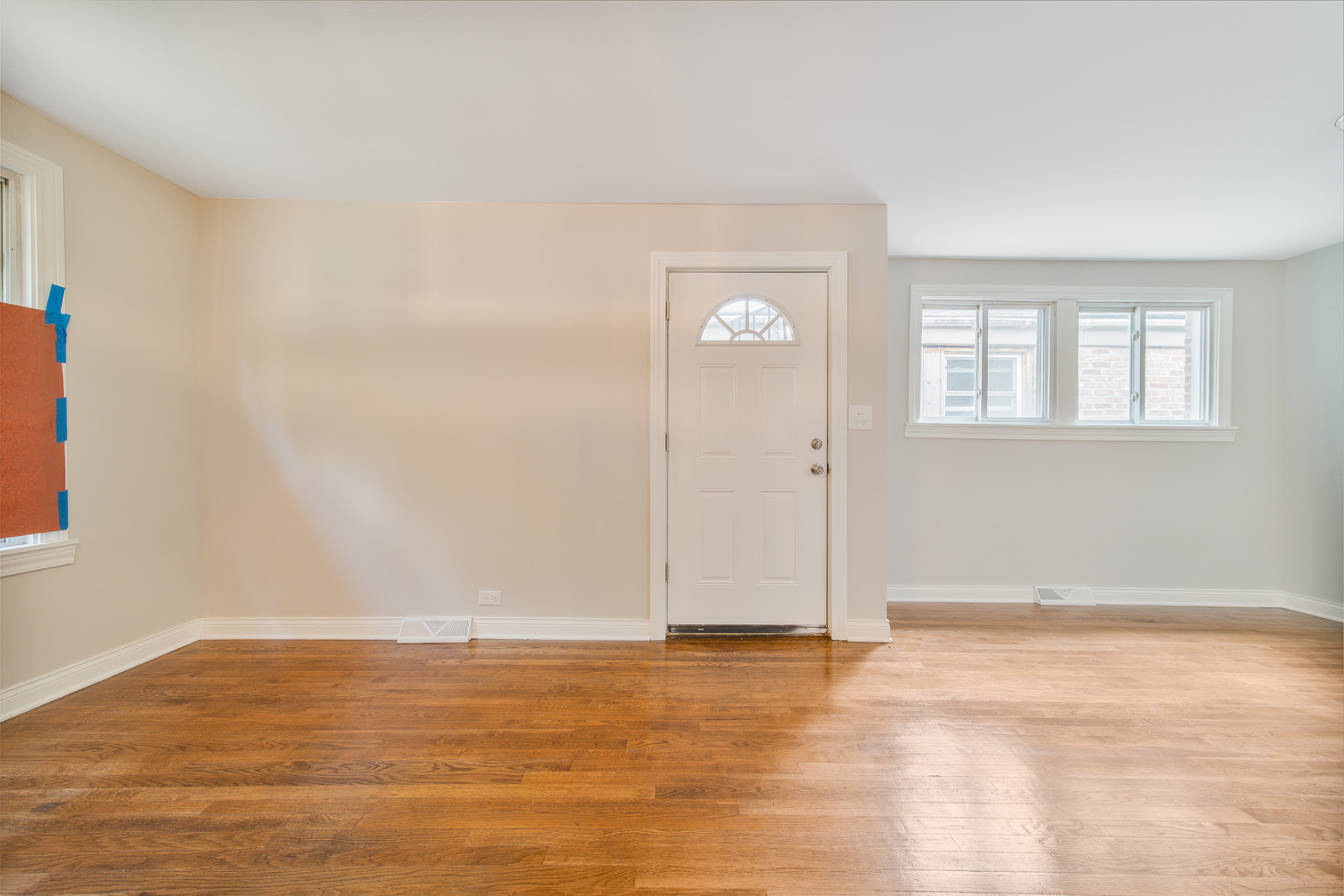 1115 W 110th Street Property Photo 2