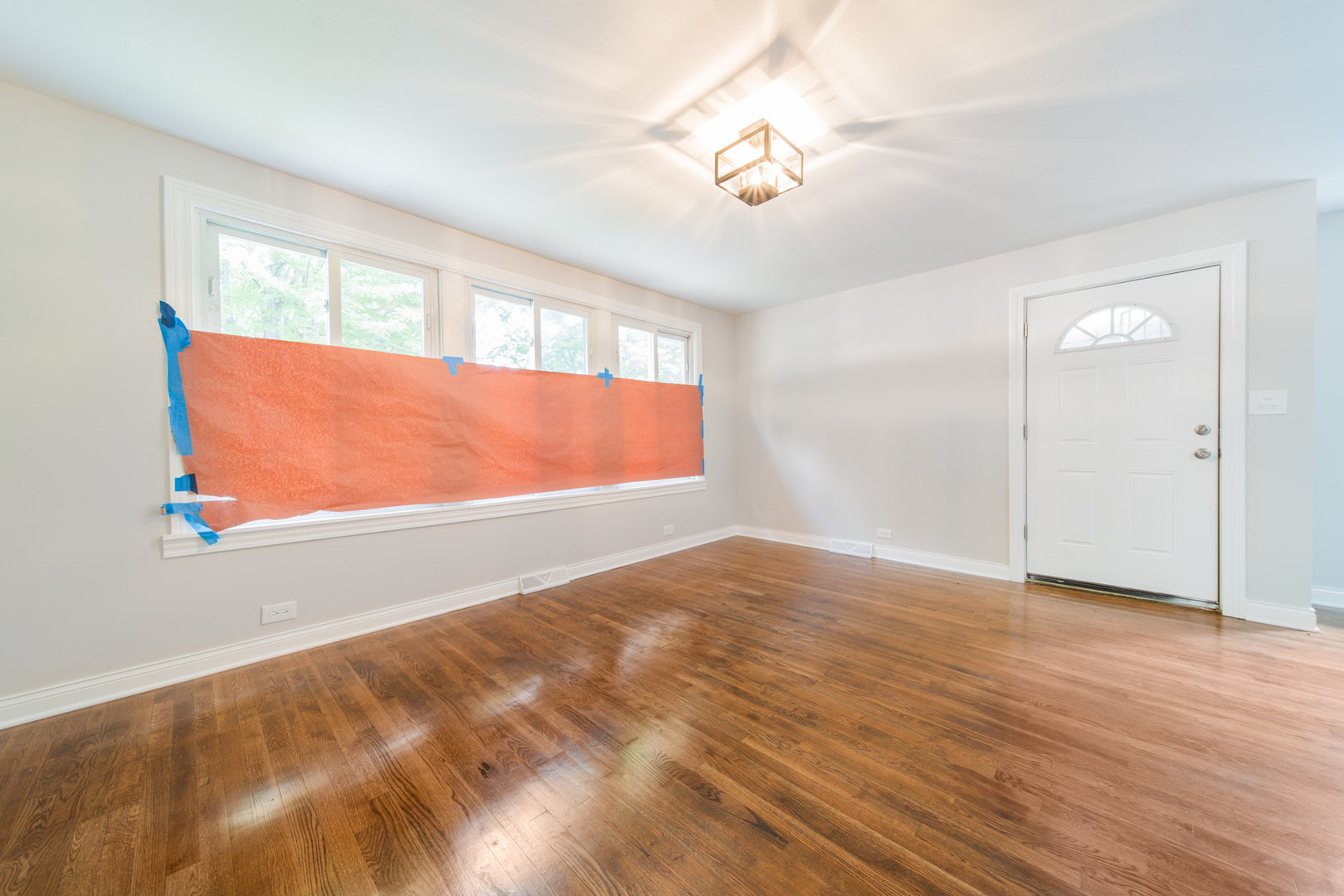 1115 W 110th Street Property Photo 4