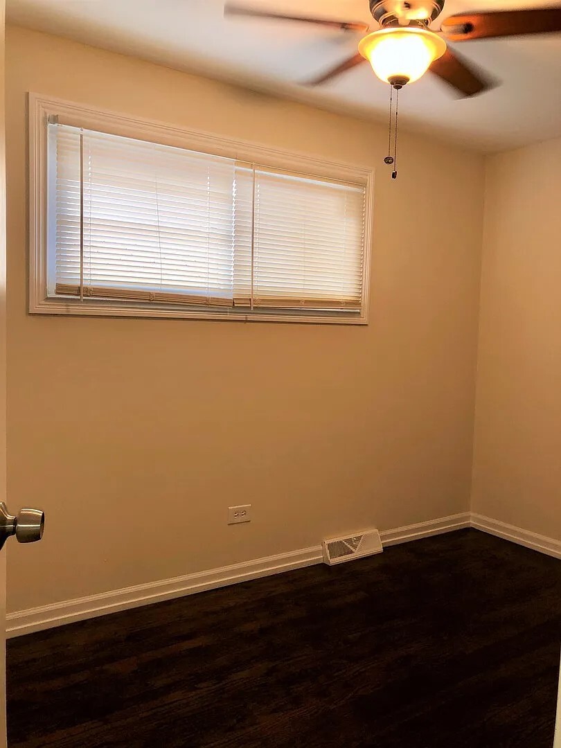 12128 S Bishop Street Property Photo 7