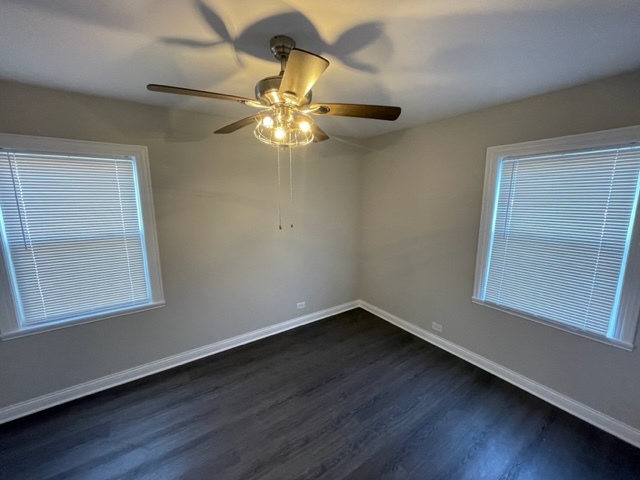 9515 S Woodlawn Avenue Property Photo 5
