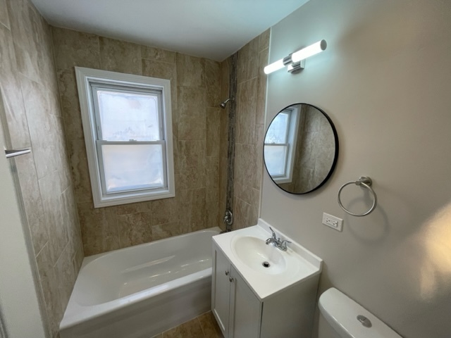 9640 S University Avenue Property Photo 9