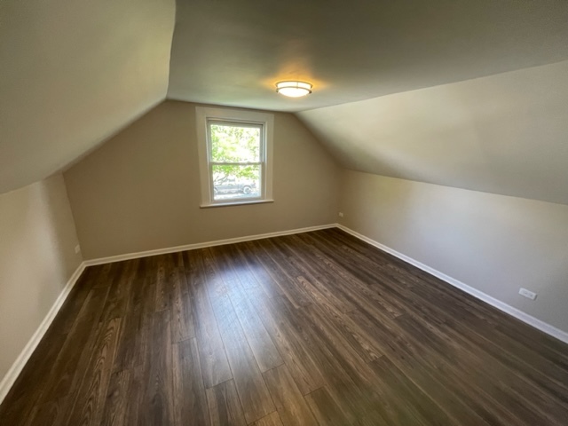 9640 S University Avenue Property Photo 11