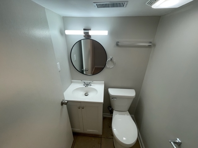 7933 S Harvard Avenue Property Photo 14