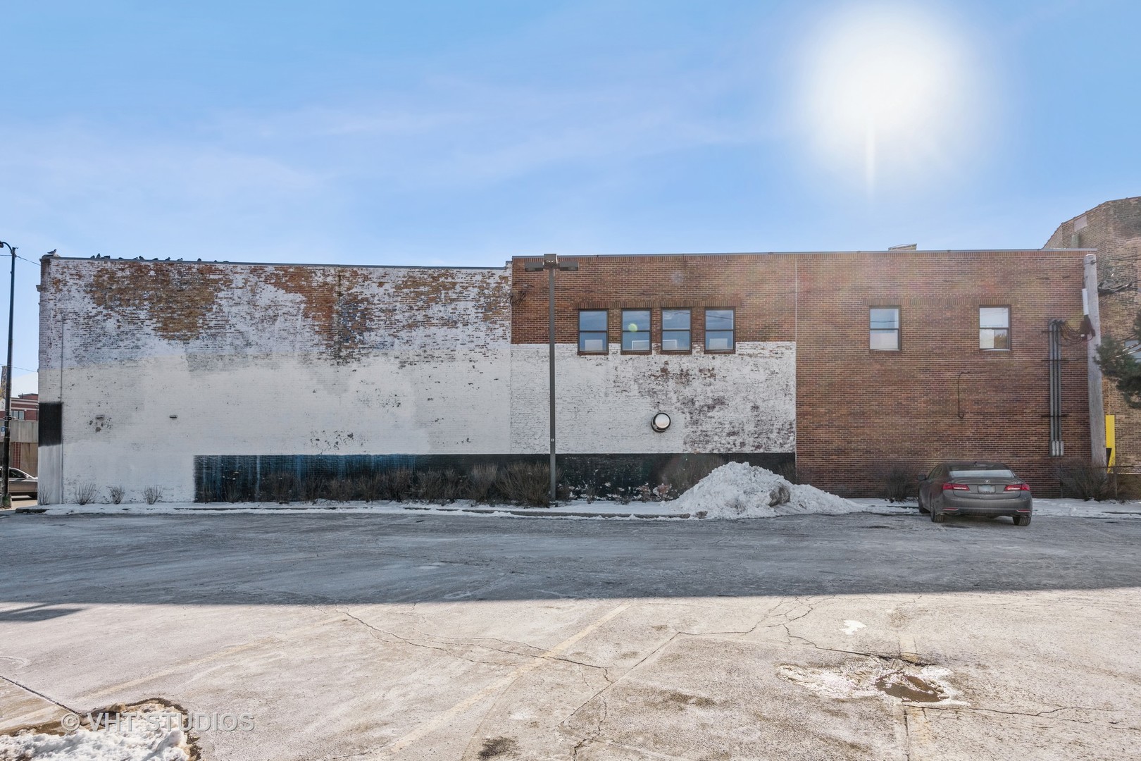 4820 N Western Avenue Property Photo 2