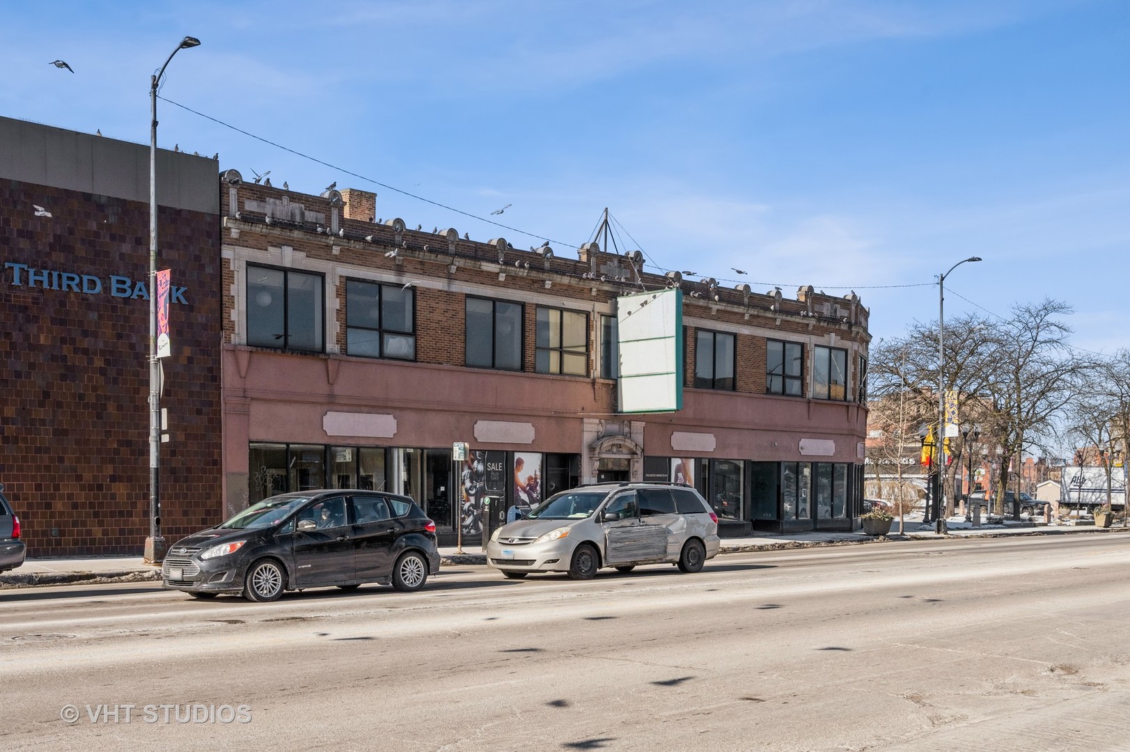4820 N Western Avenue Property Photo 10