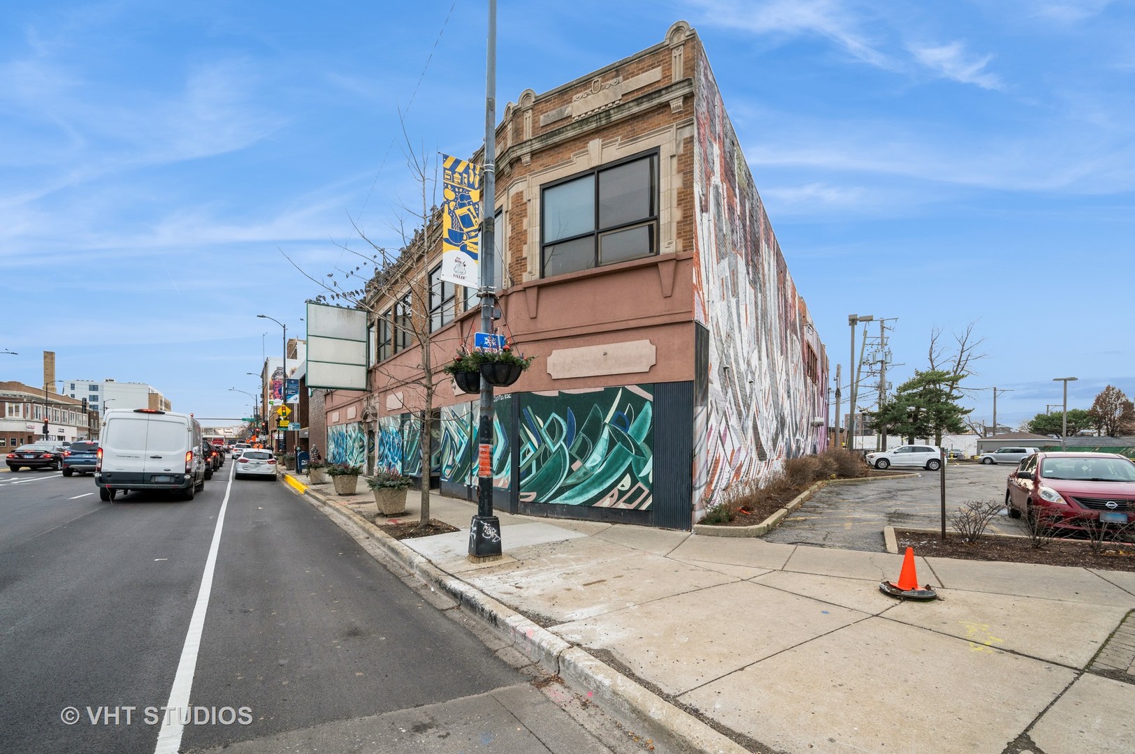 4820 N Western Avenue Property Photo 11