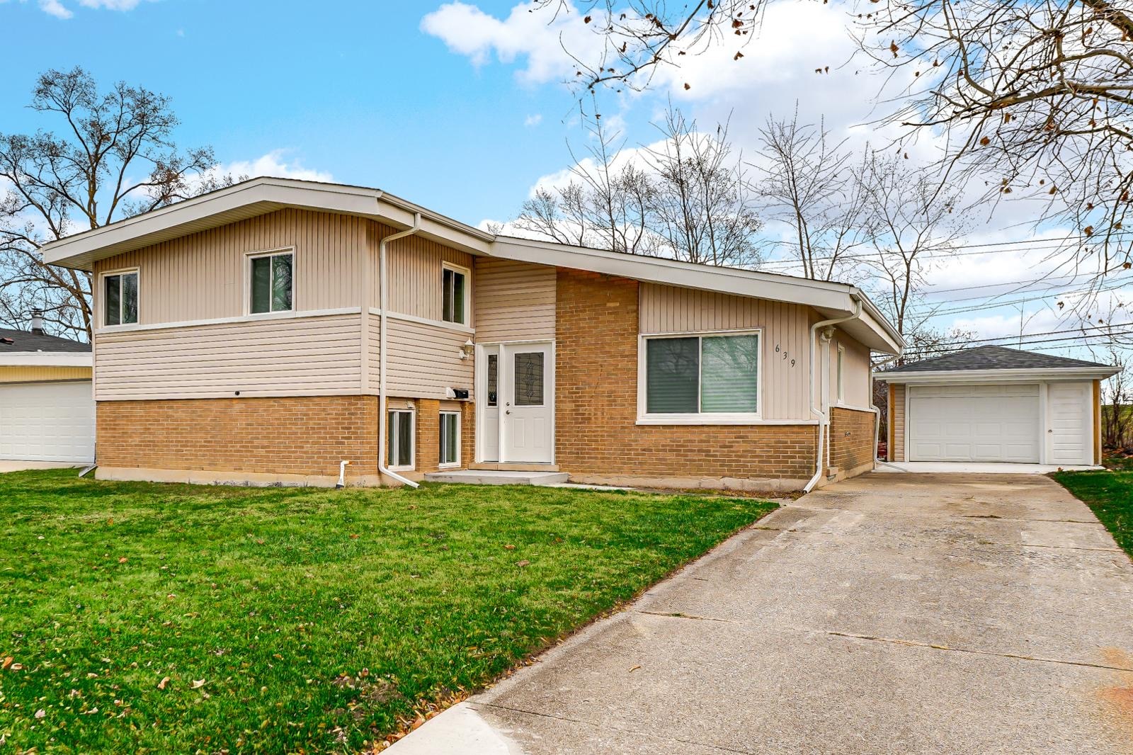 639 Enterprise Road Property Photo 1