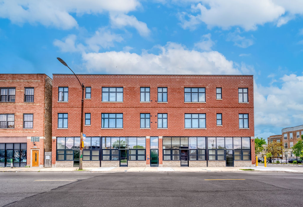 1425 S Kedzie Avenue Property Photo 1