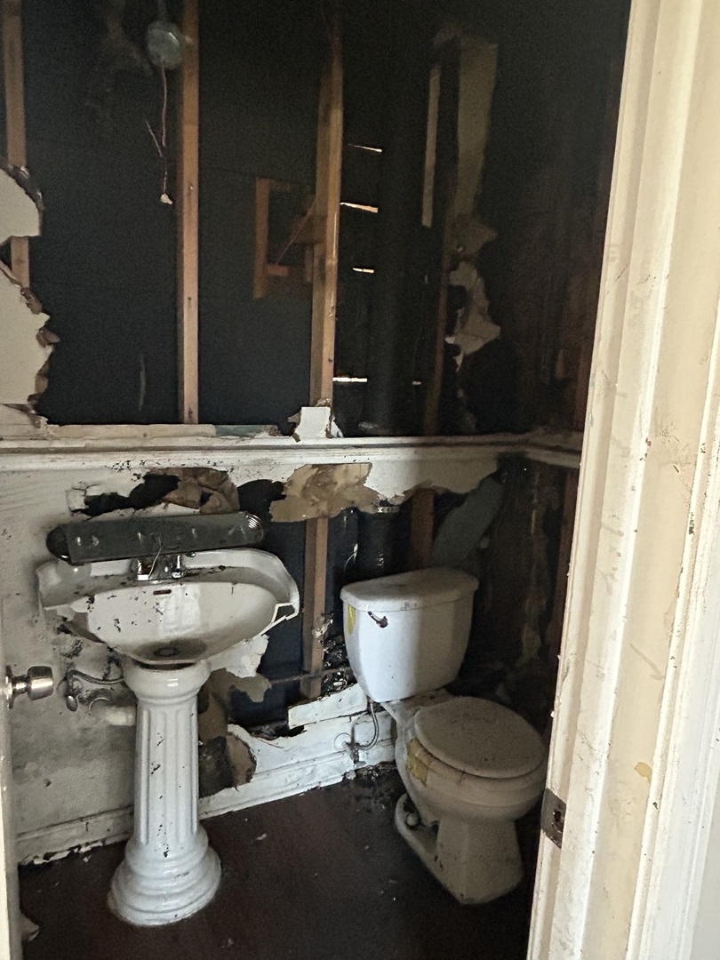 17244 Wentworth Avenue Property Photo 3