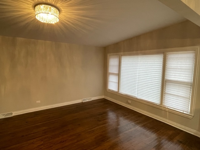 14722 Wabash Avenue Property Photo 6