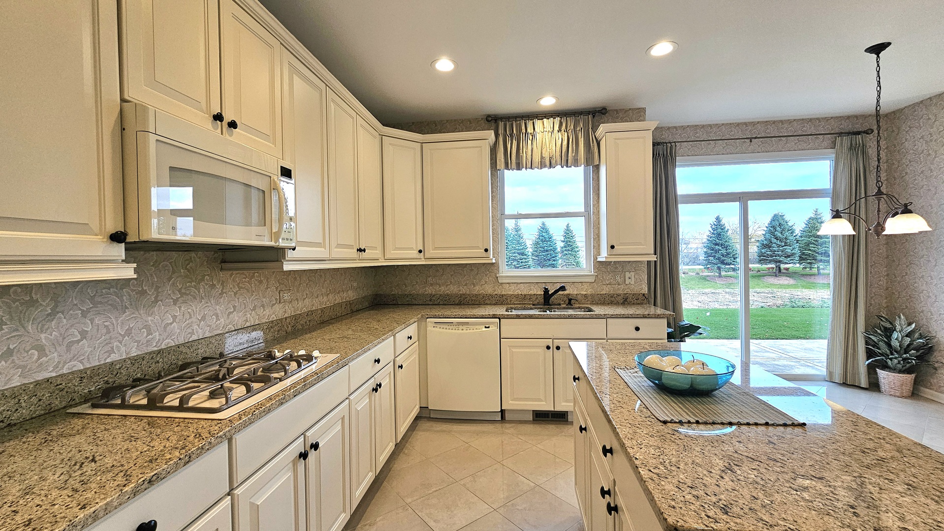 20161 Preston Lane Property Photo 2