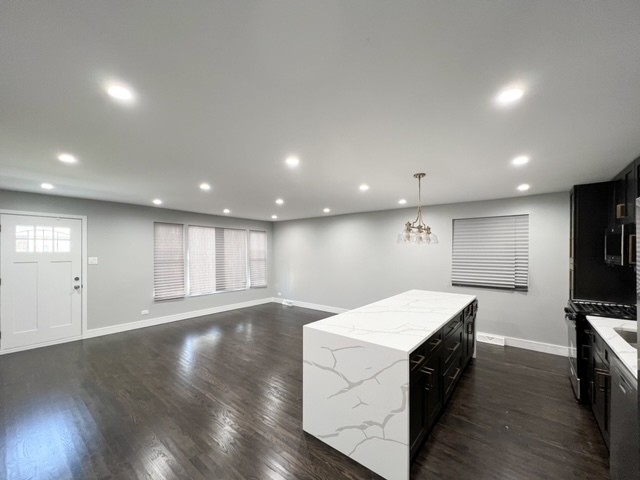 701 E 89th Street Property Photo 10