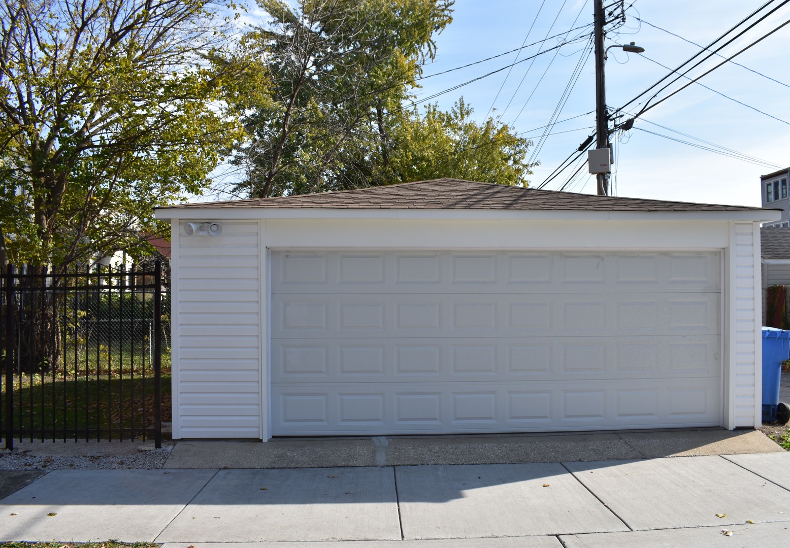 701 E 89th Street Property Photo 29