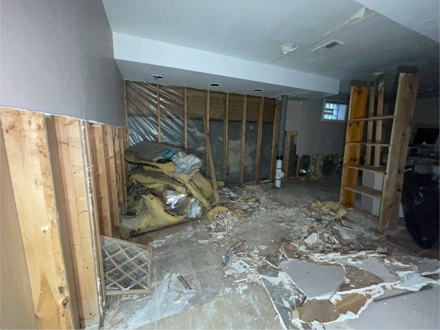 2319 W 115th Street Property Photo 4