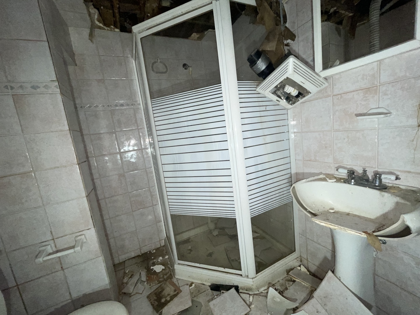 2319 W 115th Street Property Photo 6