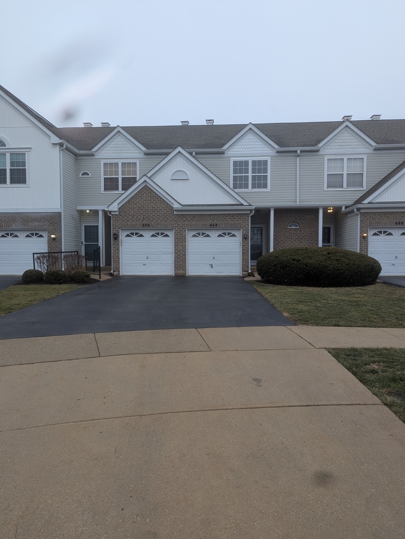 444 Arboretum Drive Property Photo 1