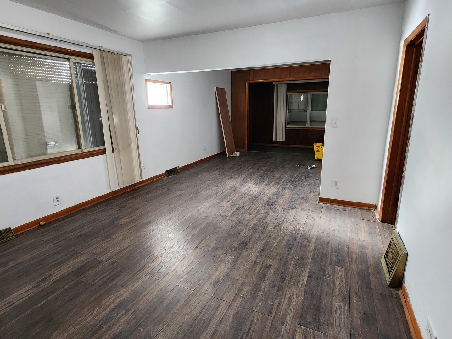 15255 4th Avenue Property Photo 3