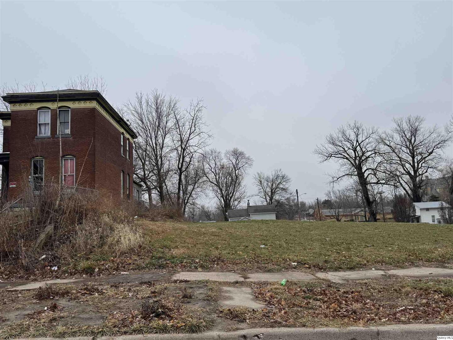 635-637 Lind Property Photo 1