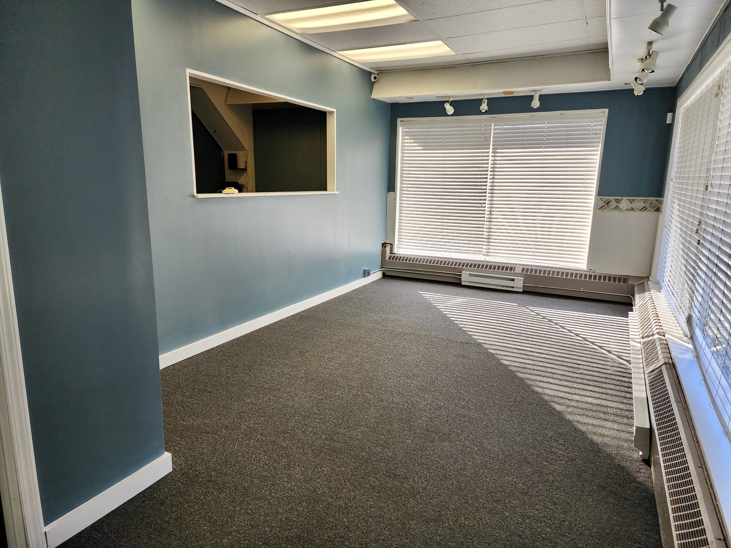 298 S Schuyler Avenue Property Photo 11