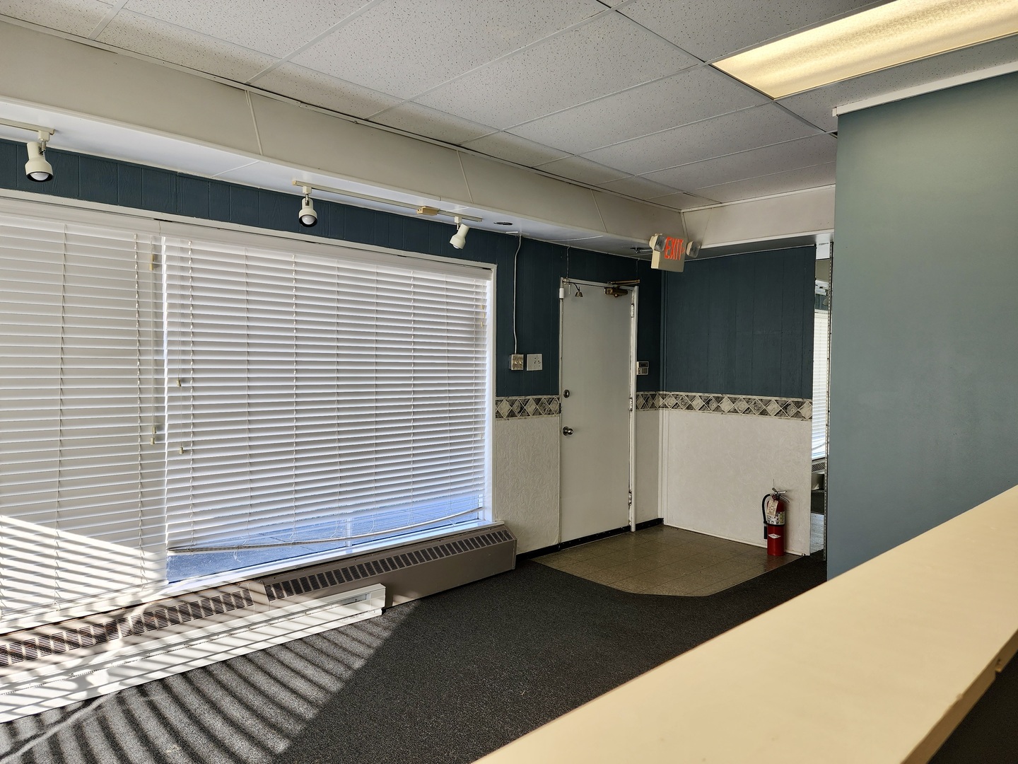 298 S Schuyler Avenue Property Photo 22