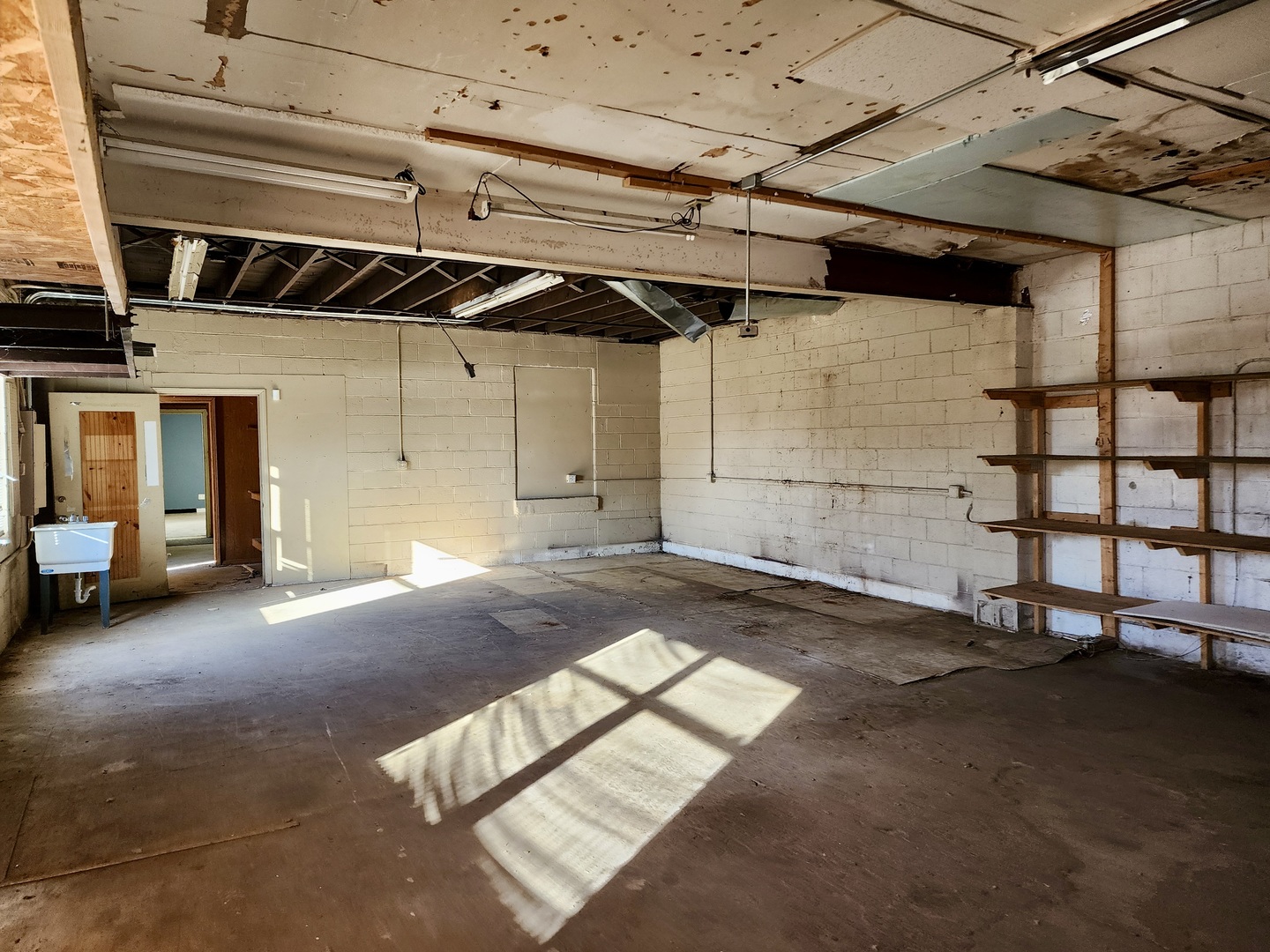 298 S Schuyler Avenue Property Photo 46