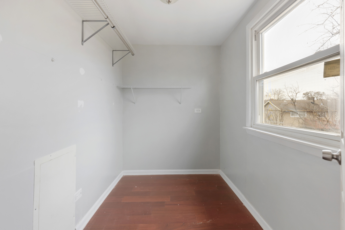 3205 Oak Court Property Photo 21