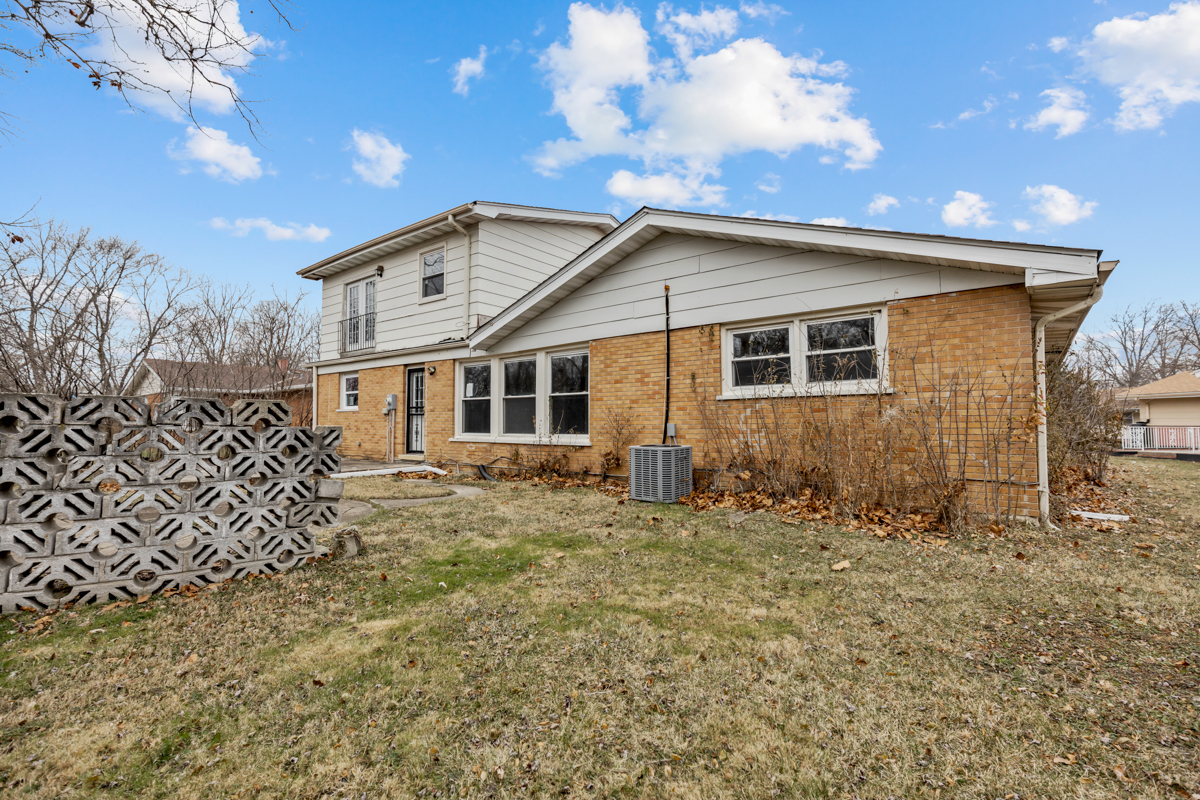 3205 Oak Court Property Photo 22
