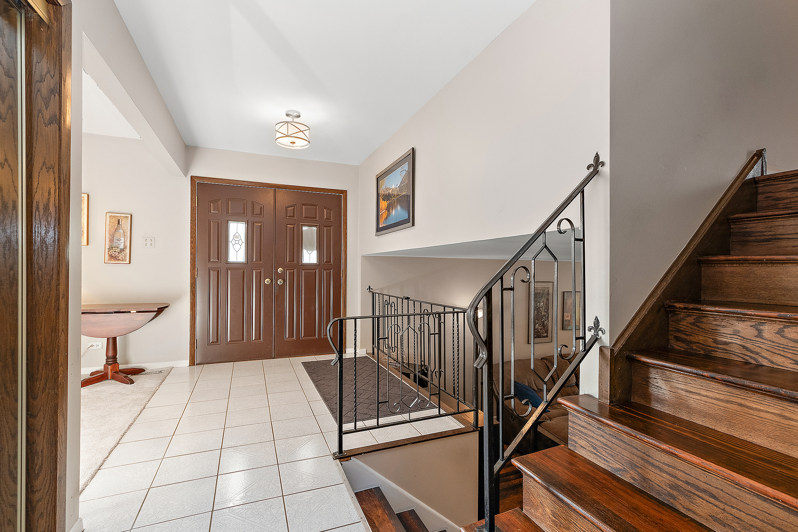 1227 Timber Place Property Photo 10