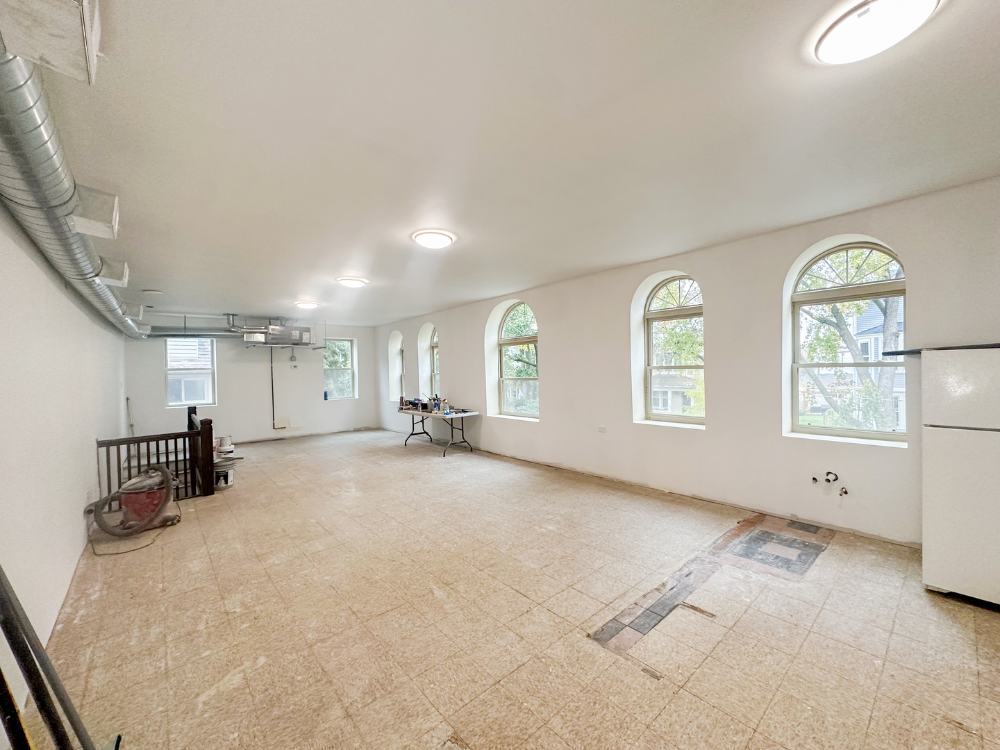 1847 N Kildare Avenue Property Photo 6